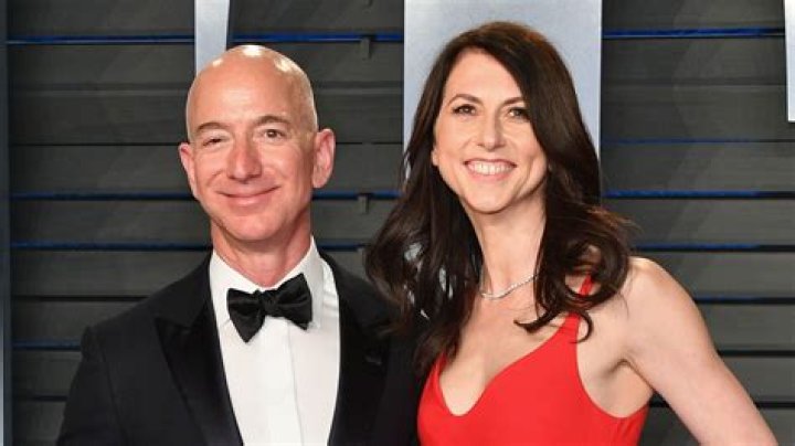 Jeff Bezos' ex-wife MacKenzie Scott Biography: Net Worth, Children, Age, Husband, Contact, Instagram, Foundation, Email