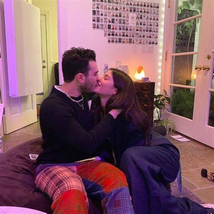 JJ Abrams’s Girlfriend: Who is JJ Abrams Dating?