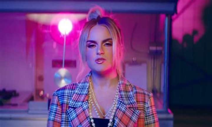 JoJo Drops New Single & Lyric Video 