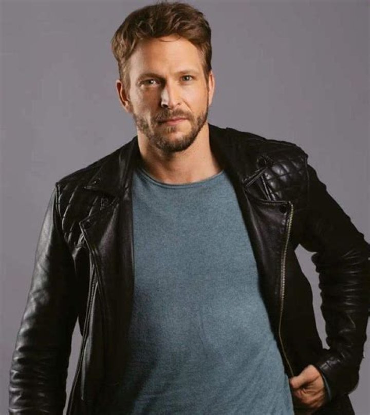 Jon Cor Biography, Age, Height, Wife, ShadoWhunters, Hodge Starweather, Movies, TV Shows, Spiridakos, Salary and Net Worth