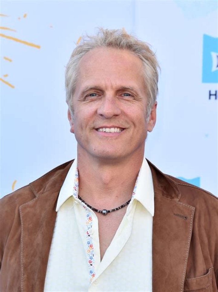 Jordan Fabian Net Worth, Age, Height, Bio, Birthday, Wiki!