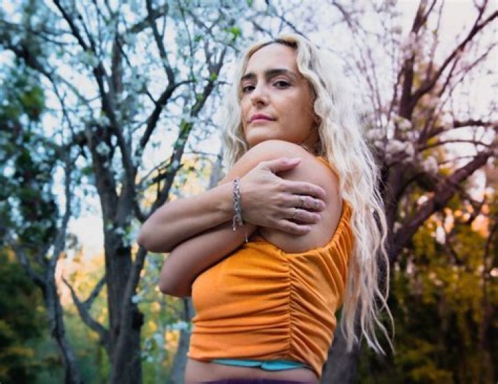 Joyeur takes us on a genre-bending alt-pop roller coaster journey with her debut album 