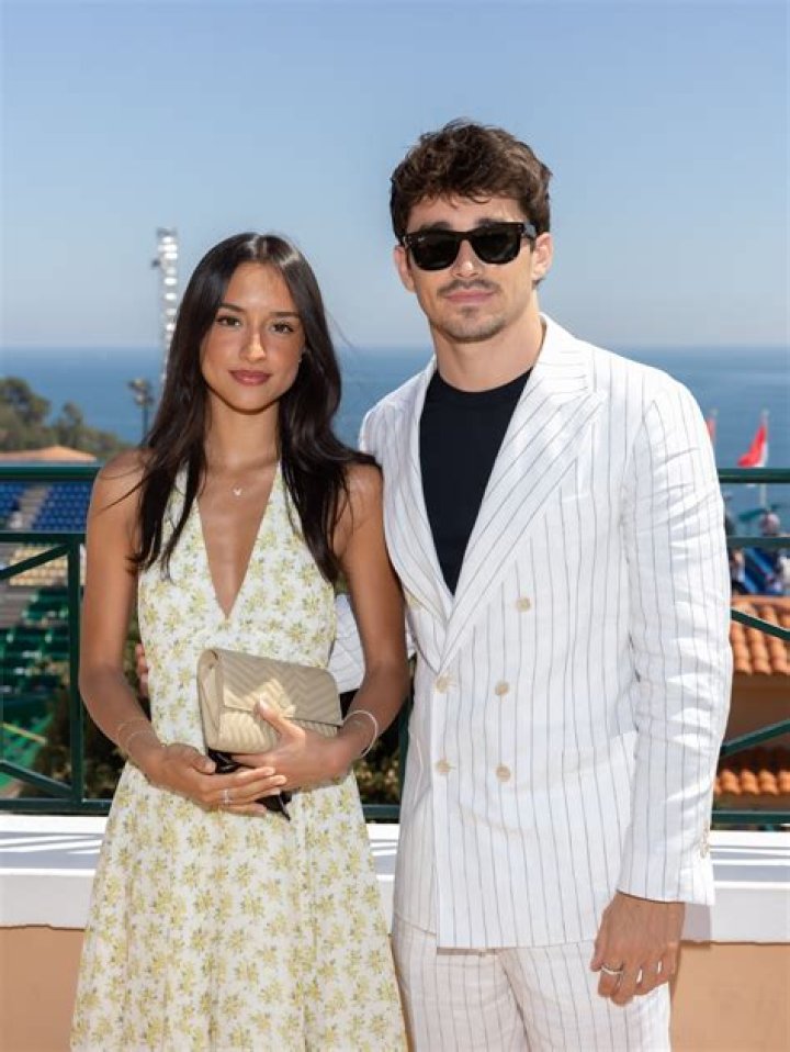 Juanse Navarro’s Girlfriend: Who is Juanse Navarro Dating?