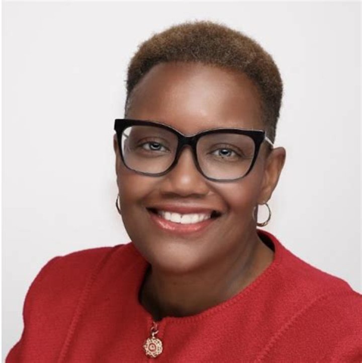 Karen Freeman-Wilson - Net Worth, Age, Height, Birthday, Bio, Wiki!