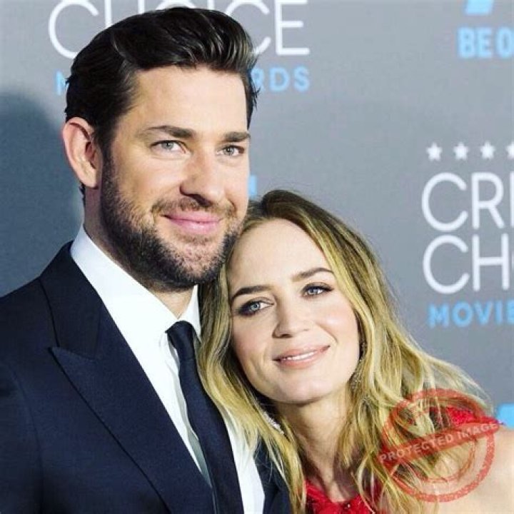 Kassie Mundhenk- Bio, Age, Height, Net Worth, Boyfriend, Dating