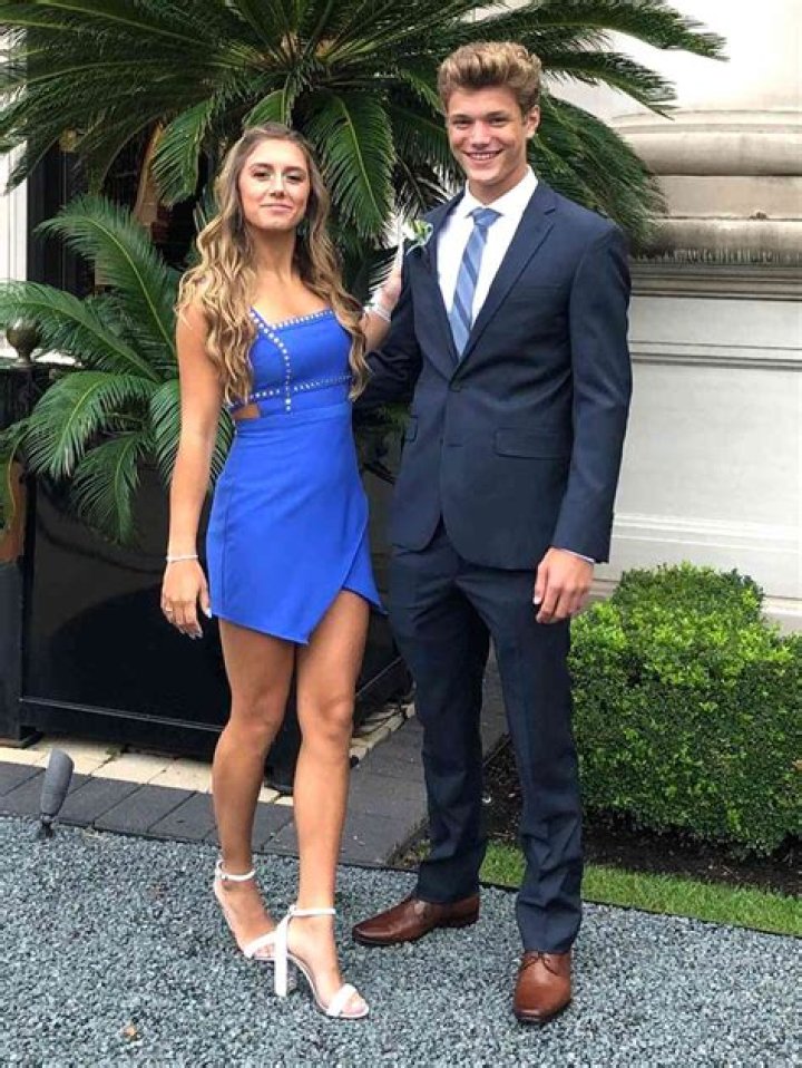 Katya Petrovna Zamolodchikova’s Girlfriend: Who is Katya Petrovna Zamolodchikova Dating?