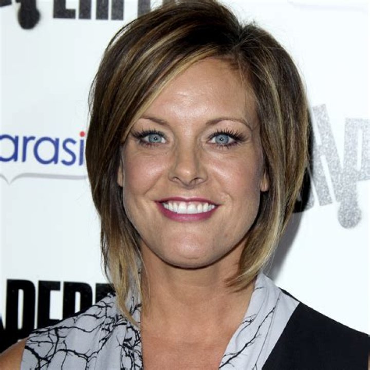 Kelly Hyland- Wiki, Age, Height, Net Worth, Career