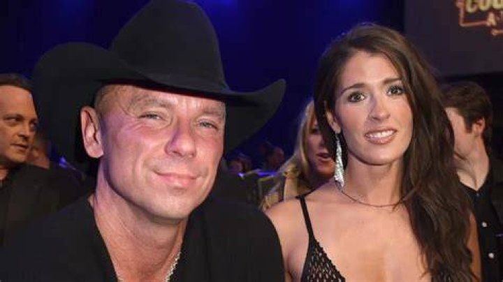 kenny chesney girlfriend