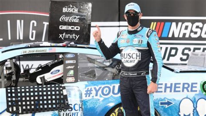 Kevin Harvick Wins 2020 NASCAR Series; Net Worth, Wife, Family, Wiki
