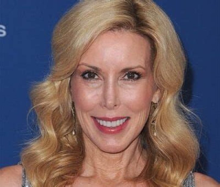 Kimberly Woolen- Wiki, Age, Height, Net Worth, Husband, Ethnicity
