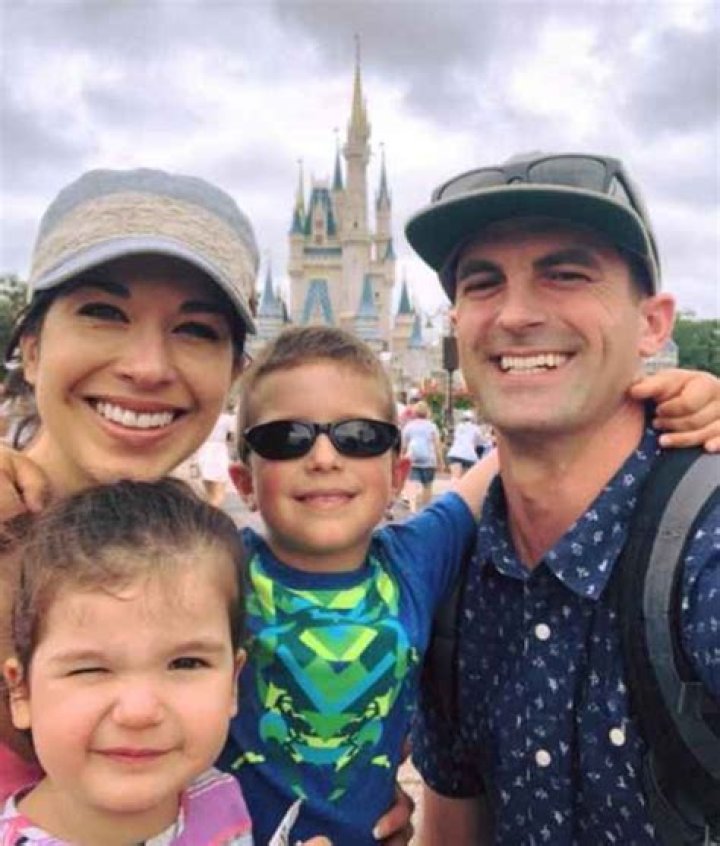 Know About Ana Cabrera; CNN, Husband, Family, Bio, Facts