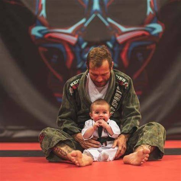 Know About Donald Cerrone; Net Worth, Record, Wife, UFC, Age, Son