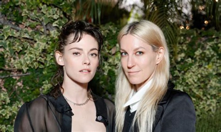 Kristen Stewart’s Friends Hate Her New Girlfriend Soko – She Only Uses K-Stew For Hollywood’s Attention, Nasty Breakup Looms?
