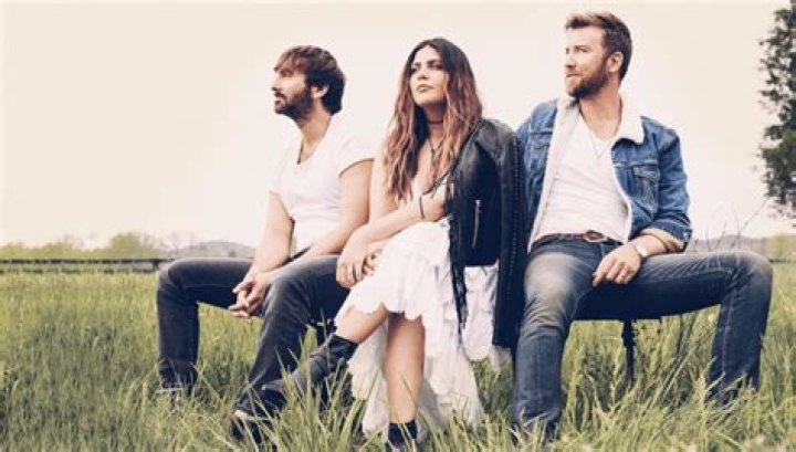 Lady Antebellum Release New EP 'Live: In The Round'