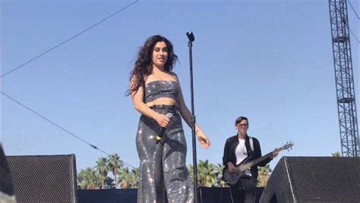 Lauren Jauregui joins Marian Hill for Coachella performance