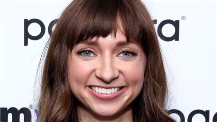Lauren Lapkus Biography: Age, Net Worth, Pictures, Movies, Husband, Parents, Boyfriend, Instagram