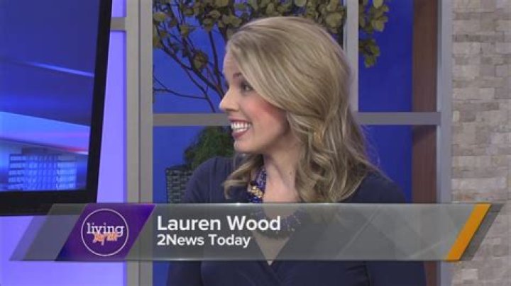 Lauren Wood Bio, Wiki, Age, Height, Husband, Daughter, 2NEWS, WDTN, WKBN, Salary and Net Worth