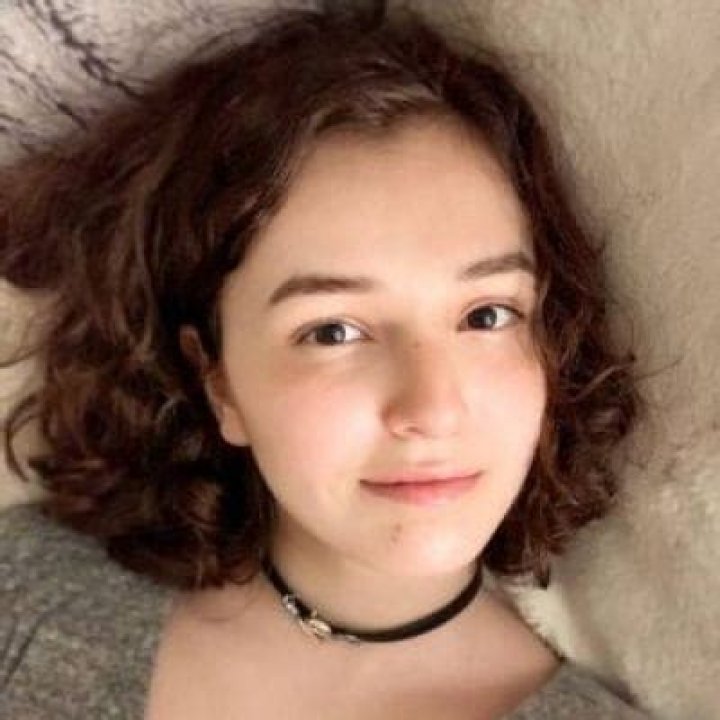 
Leana Lovings- Wiki, Age, Height, Net Worth, Boyfriend	