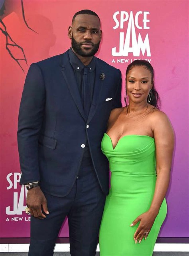 LeBron James’s Wife: Who is LeBron James Dating?