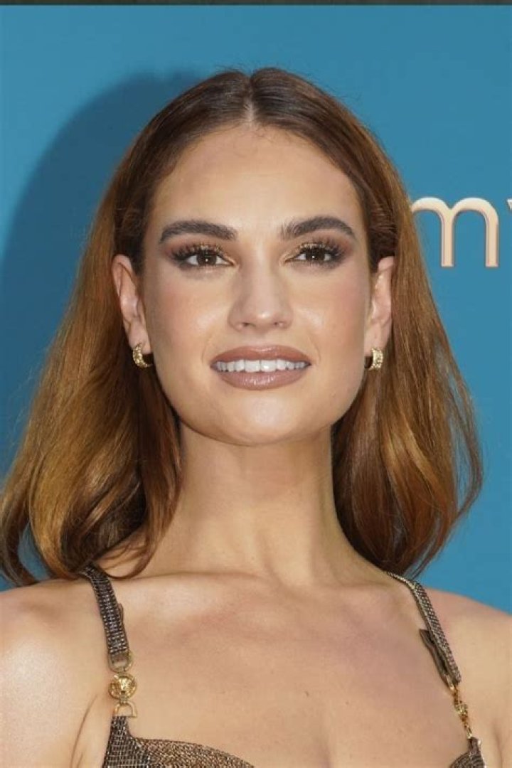 Lily James Bio, Age, Religion, Net Worth, Cinderella, Movies & TV Shows, Parents, Boyfriend, Wiki, Height