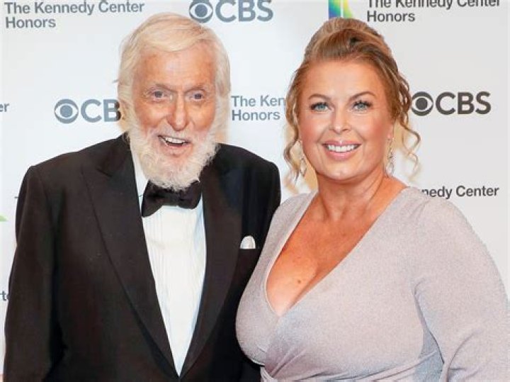 Linda Evans Parents: Meet Alba Evenstad And Arlene Evenstad