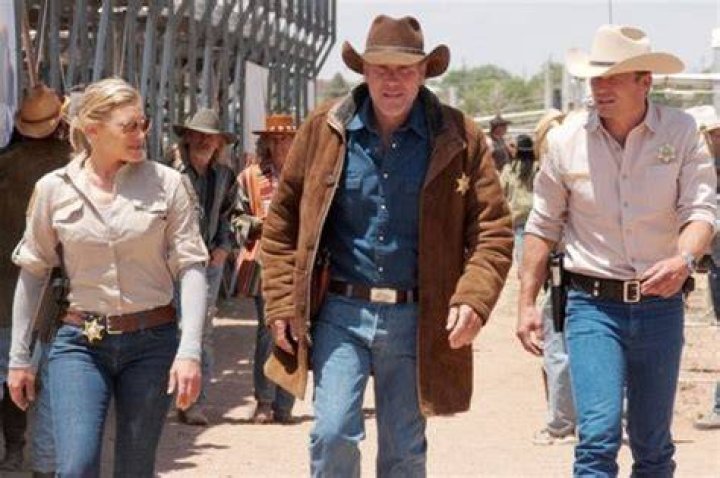 A&E Cancels Longmire Because Viewers Are “Too Old,” Diehard Longmire Fans Boycotting A&E – Will USA Buy The Drama? Longmire Cancelled, Audience 'Too Old': A&E Insults Viewers as Fans Boycotting A&E – Will USA Buy and Save The Show?