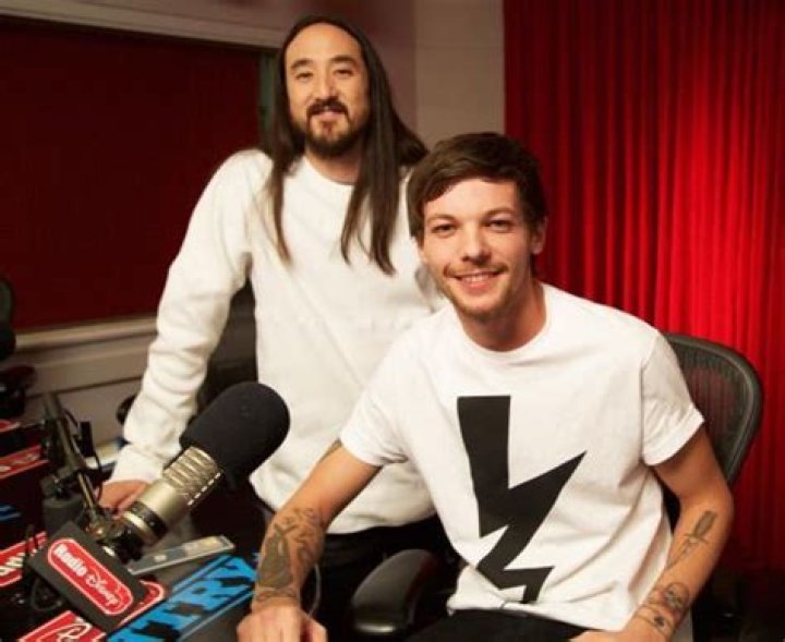Louis Tomlinson and Steve Aoki visit Radio Disney