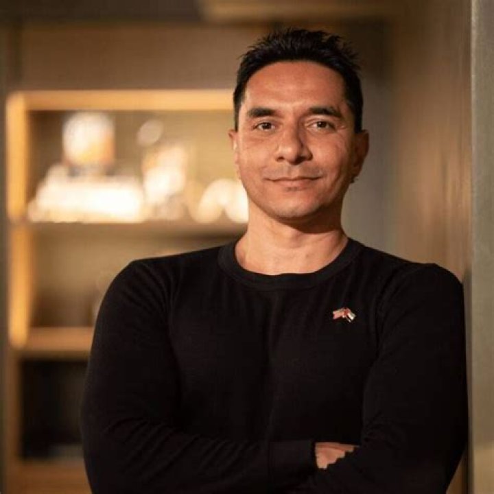 Luke Coutinho- Wiki, Age, Height, Net Worth, Wife, Ethnicity