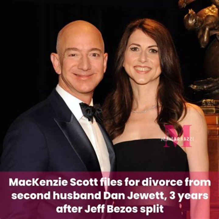 MacKenzie Scott Filed For A Divorce From Dan Jewett