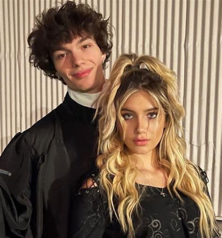 Mads Lewis- Age, Boyfriend, Height, Net Worth, Career, Nationality