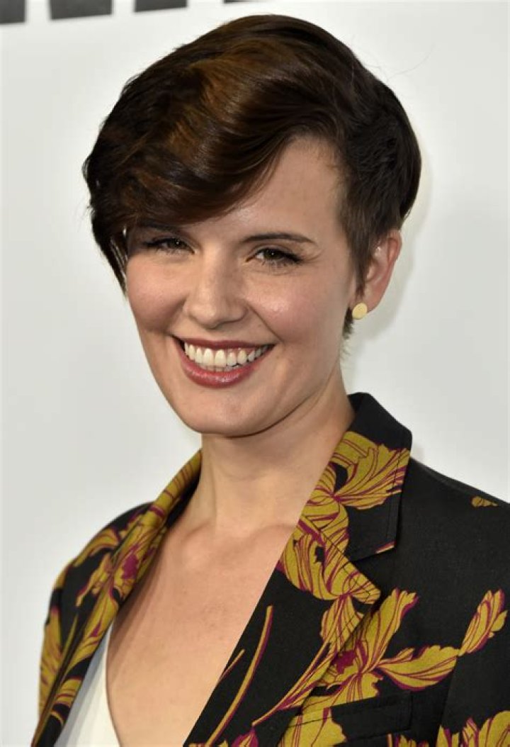 Maggie Grace - Net Worth, Age, Height, Birthday, Bio, Wiki!
