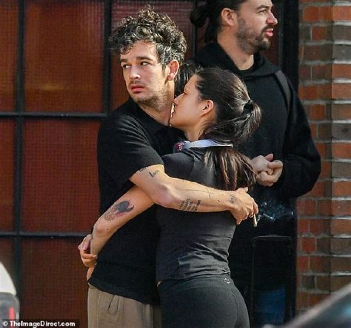 Matthew Healy’s Girlfriend: Who is Matthew Healy Dating?