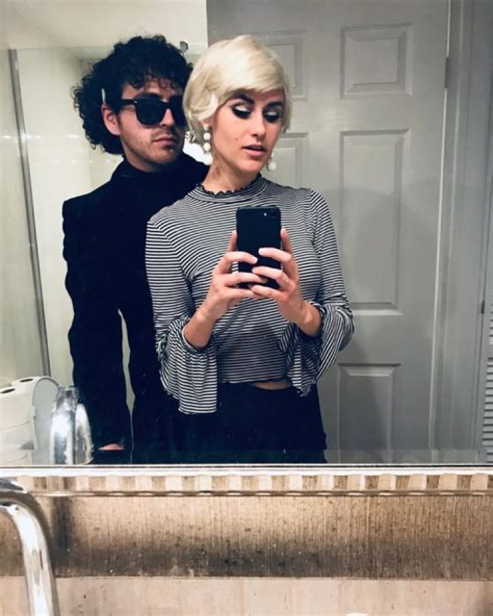 Matthew Timmons’s Girlfriend: Who is Matthew Timmons Dating?