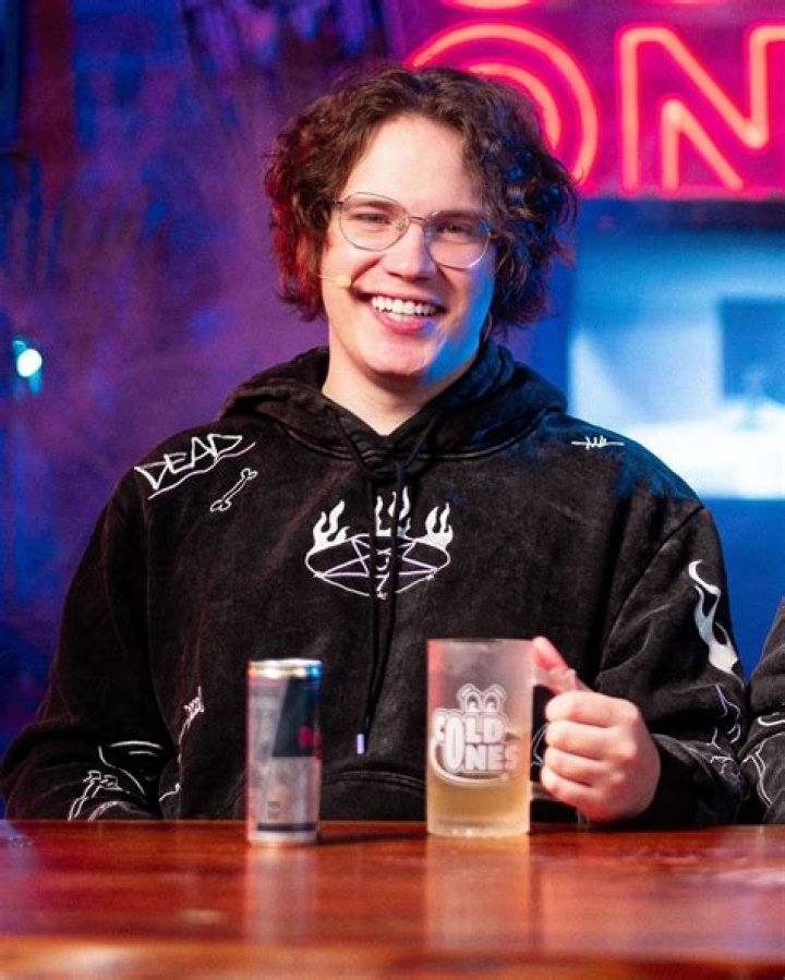 Maxmoefoe Net Worth, Age, Height, Bio, Birthday, Wiki!