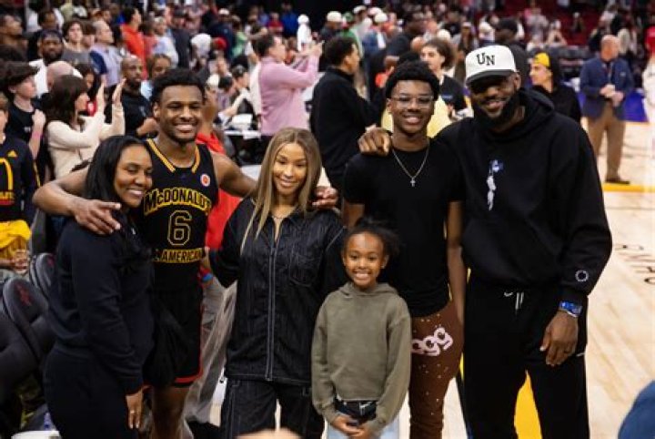 Meet Bronny James Parents: Dad LeBron James & Mom Savannah James Details Explored