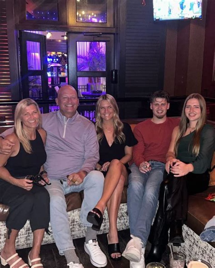 Meet Dan Dakich Wife, Leigh Dakich: Explore Their Relationship And Kids Detail