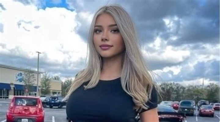 Melany Bennett - Net Worth, Age, Height, Birthday, Bio, Wiki!