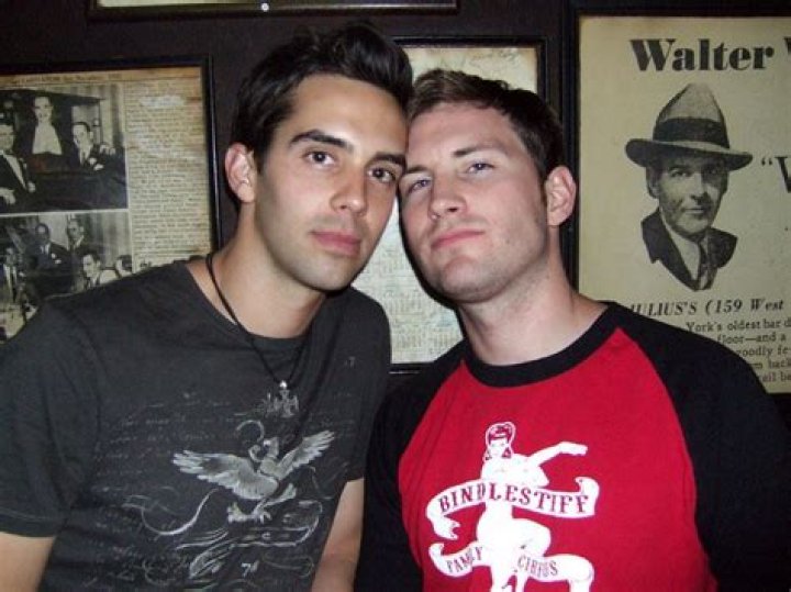 Michael Carbonaro Gay, Spouse, Husband, Net Worth, Twin, Boyfriend
