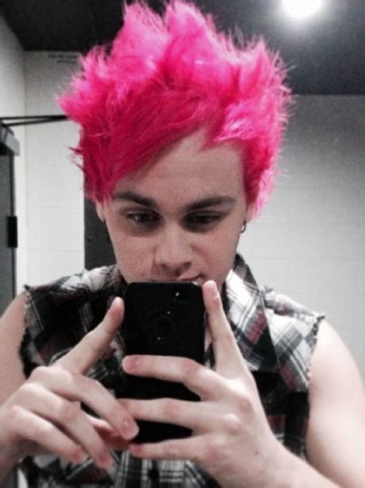 Michael Clifford, the King of Hair Dye
