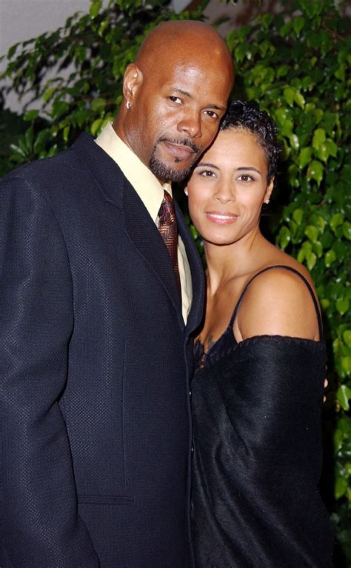 Michael Wayans’s Girlfriend: Who is Michael Wayans Dating?