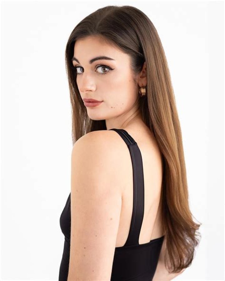 Mikaela Happas - Net Worth, Age, Height, Birthday, Bio, Wiki!
