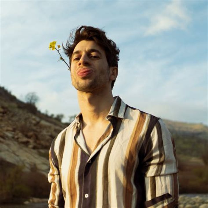 Mike Ruby releases heart-melting new single titled 