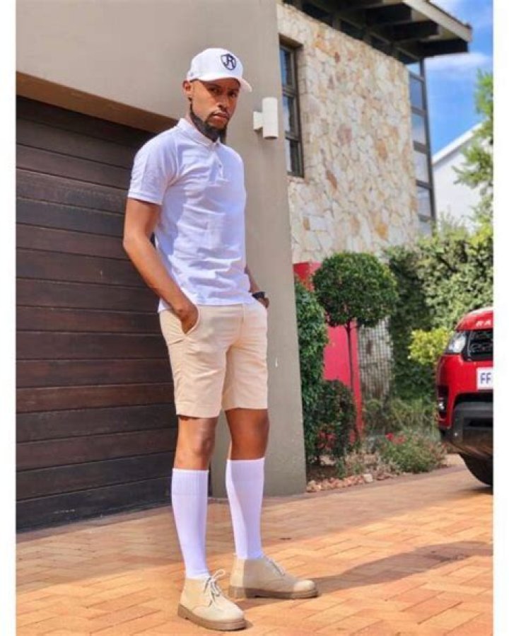 Mohale Motaung Biography: Age, Child, Net Worth, News, Parents, Cheating, Spouse