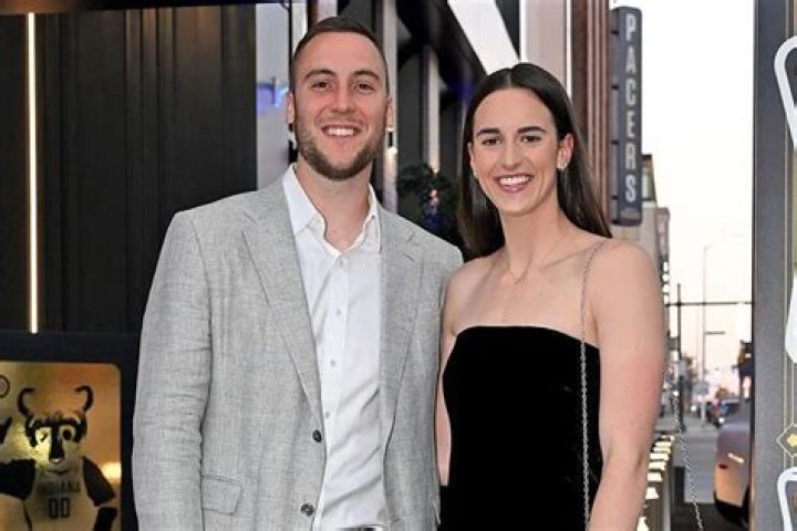 Morfydd Clark husband: Is Morfydd Clark married?