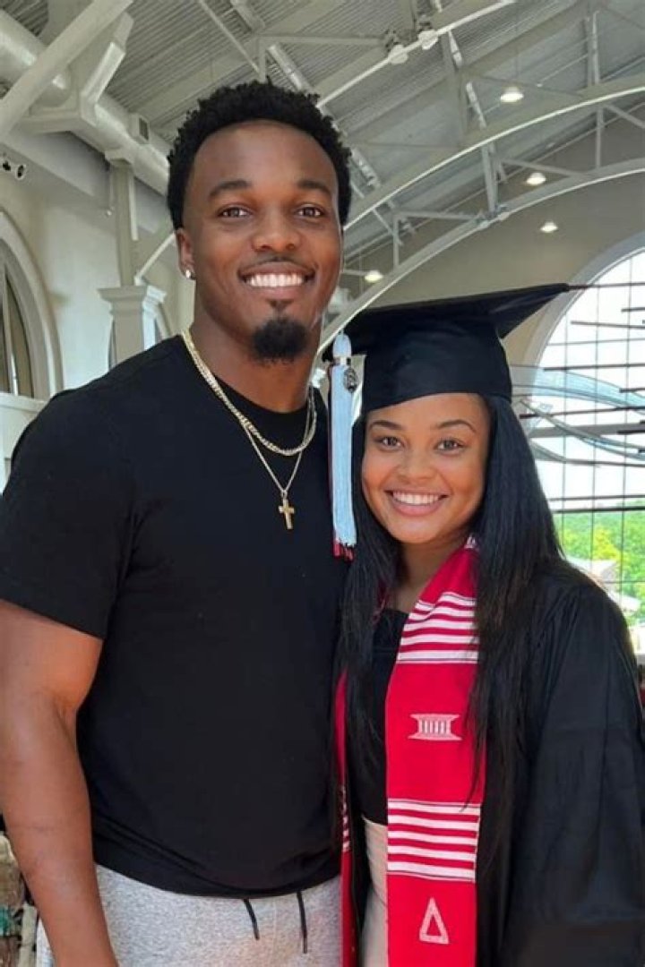 Nakobe Dean Wife: Is Nakobe Dean Married? Who Is Nakobe Dean’s Girlfriend?