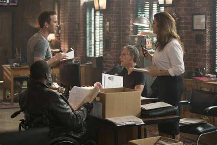 NCIS: New Orleans Recap 4/28/15: Season 1 Episode 21 "You'll Do"