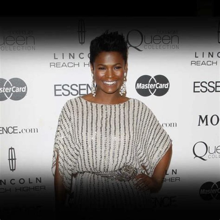 Nia Ali - Net Worth, Age, Height, Birthday, Bio, Wiki!