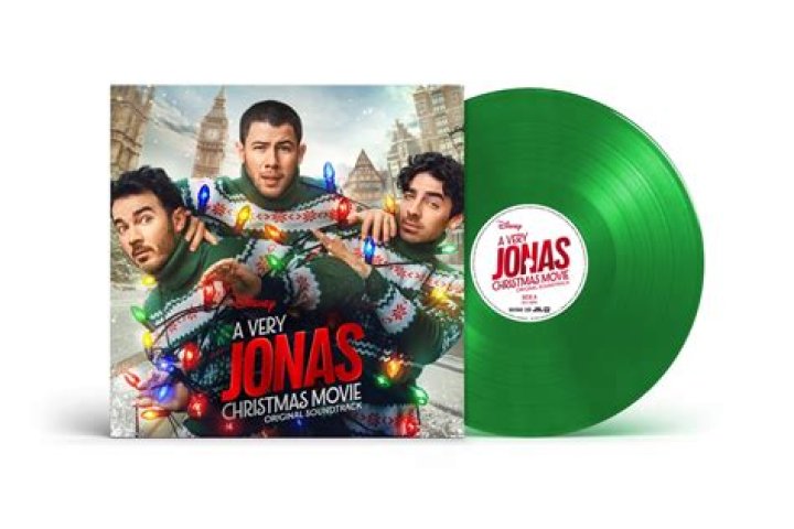 Nick Jonas Will Release Original Christmas Music This Year