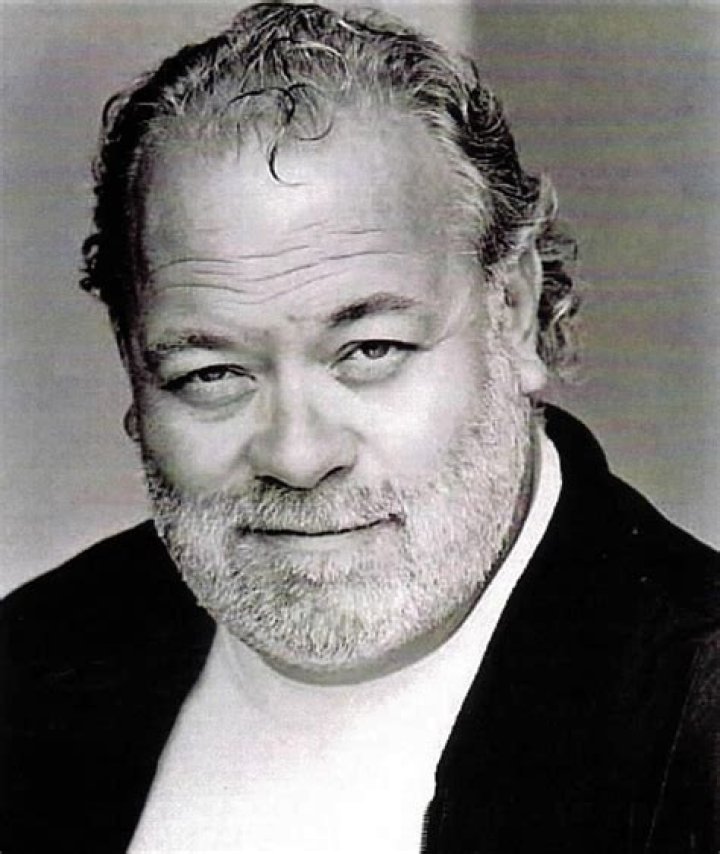O'Neal Compton - Net Worth, Age, Height, Birthday, Bio, Wiki!