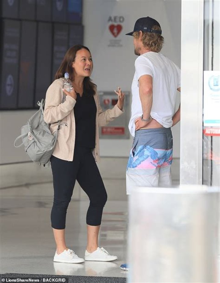 Owen Wilson’s Girlfriend Jade Duell Is Expecting a Baby